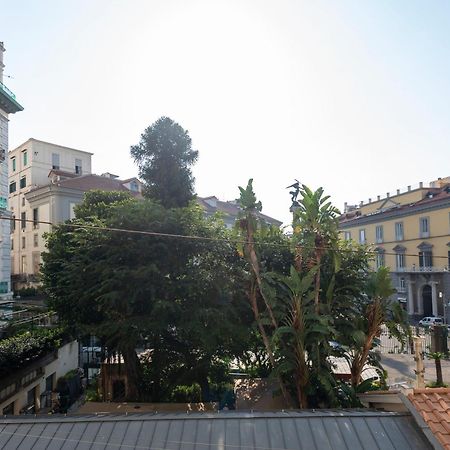 Well Suites - Piazza Dei Martiri Napoli Exterior foto