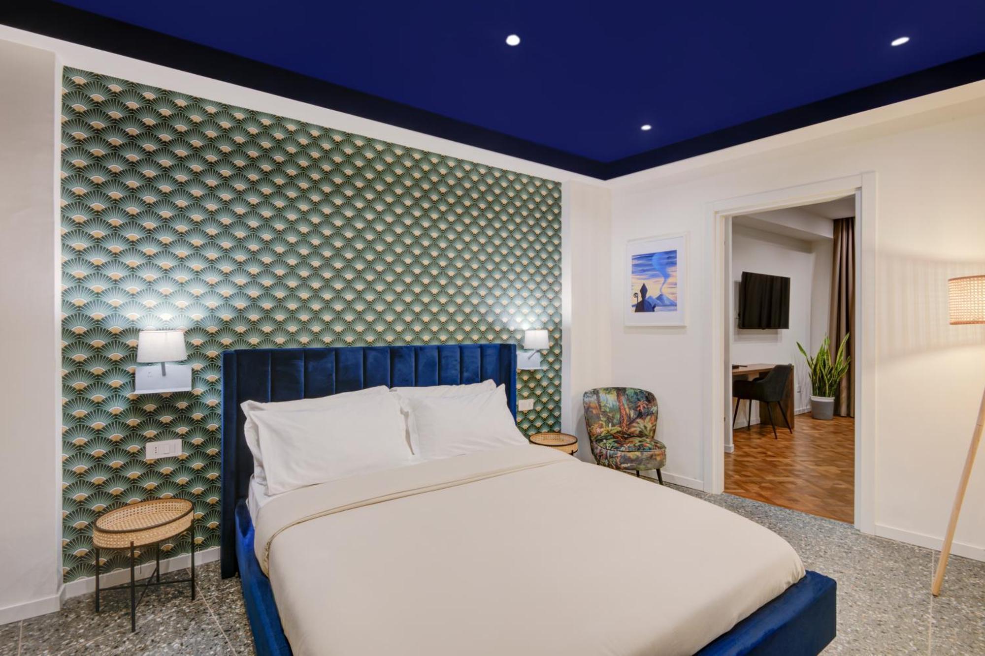 Well Suites - Piazza Dei Martiri Napoli Exterior foto