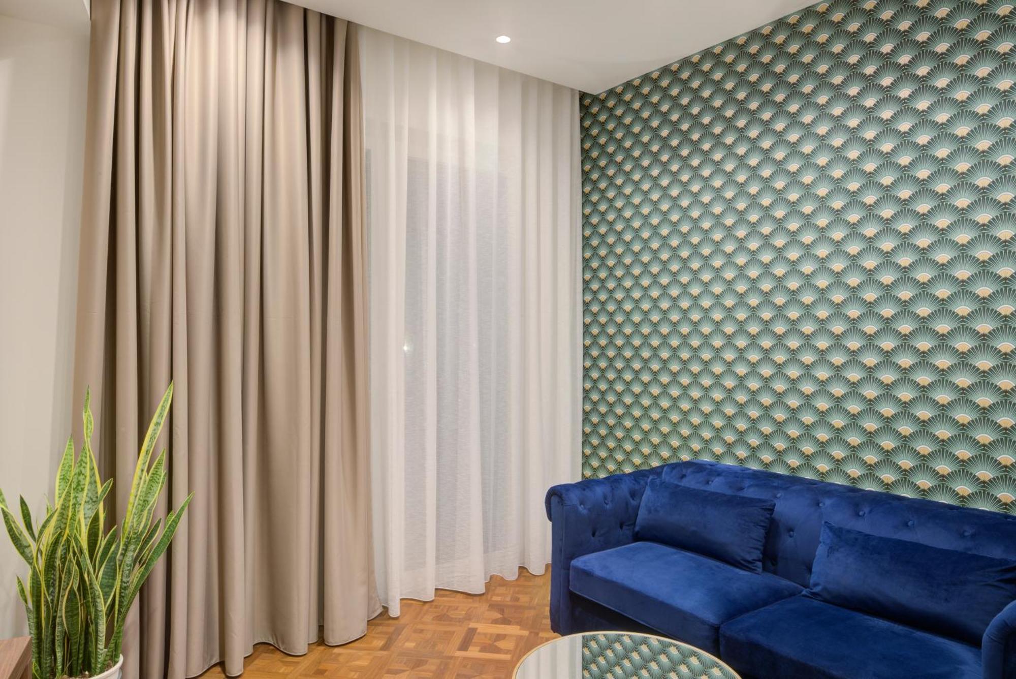Well Suites - Piazza Dei Martiri Napoli Exterior foto