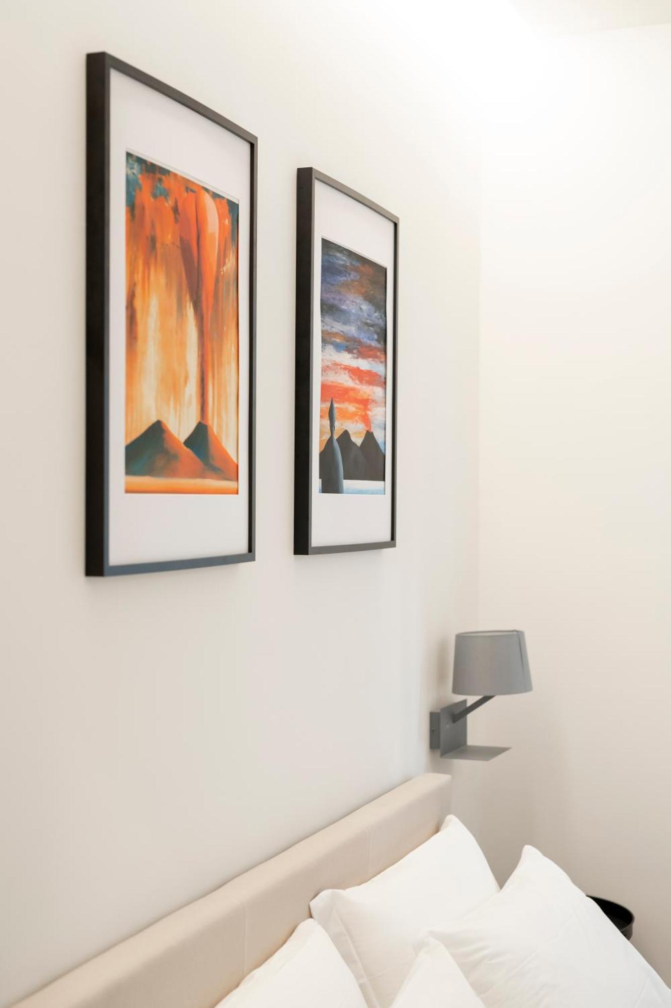 Well Suites - Piazza Dei Martiri Napoli Exterior foto
